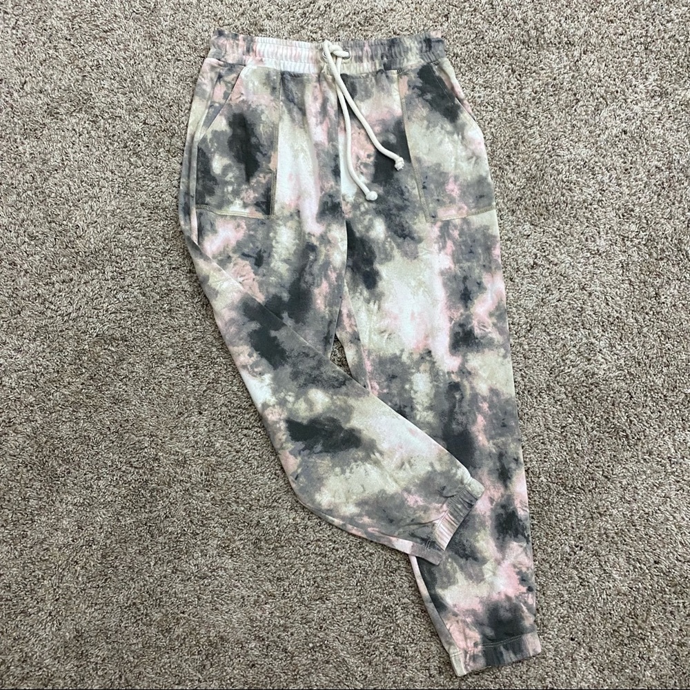 Zoe + Phoebe. Ladies Size Small Sweatpants